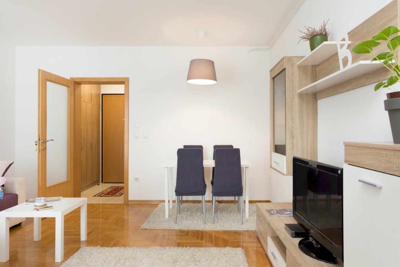 Cute And Sunny Studio In Zagreb With Balcony & Free Parking Kültér fotó